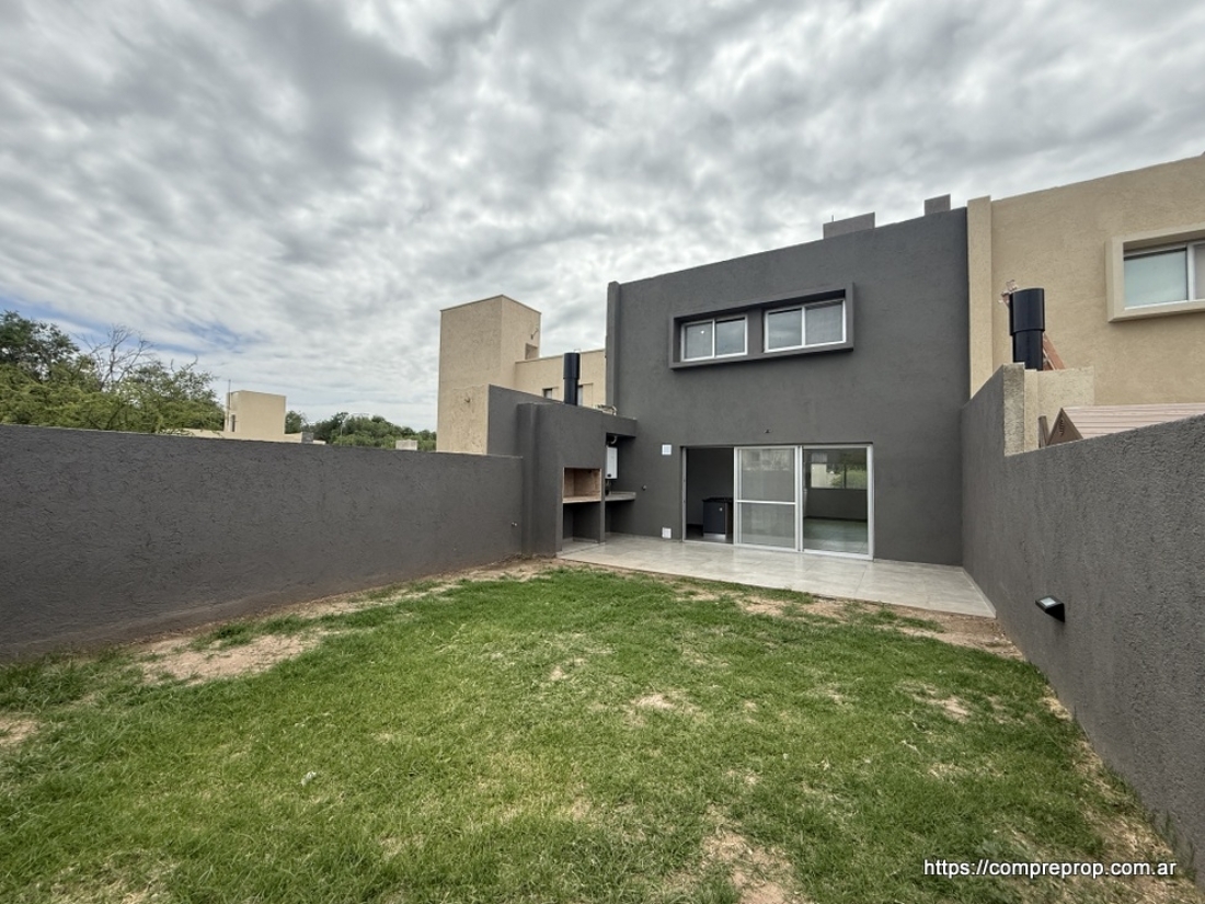 DUPLEX EN VENTA A ESTRENAR LA CATALINA 3 DORMITORIOS