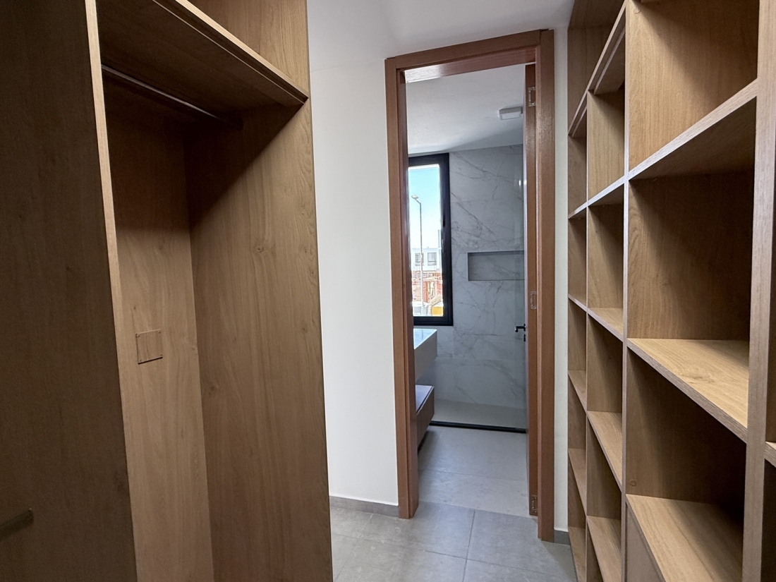 CAMPO CHICO ZONA SUR DPLEX EN VENTA 3 DORMITORIOS 