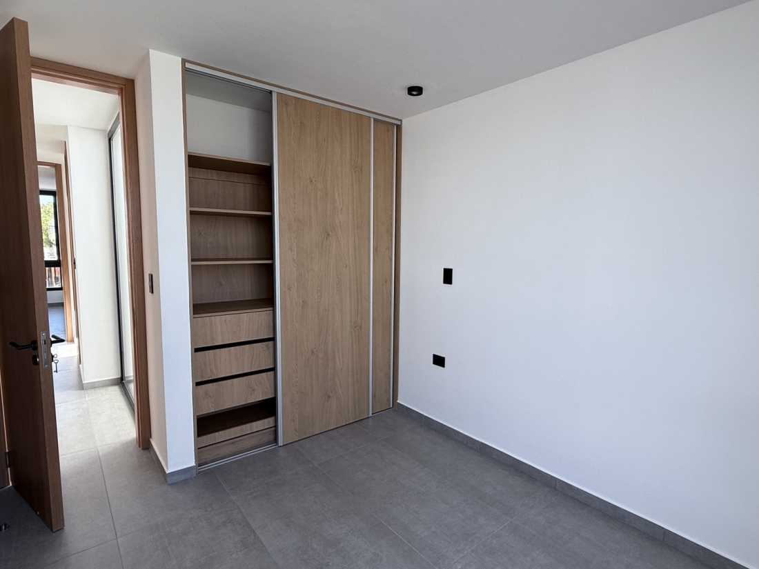 ALQUILER EN CAMPO CHICO ZONA SUR DPLEX DE 3 DORMITORIOS 