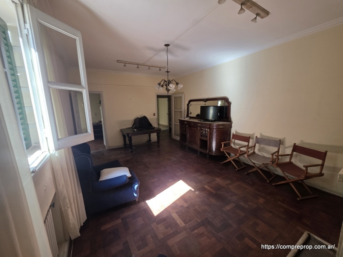 CENTRO DEPARTAMENTO EN VENTA 2 DORMITORIOS CON ESTILO FRANCES