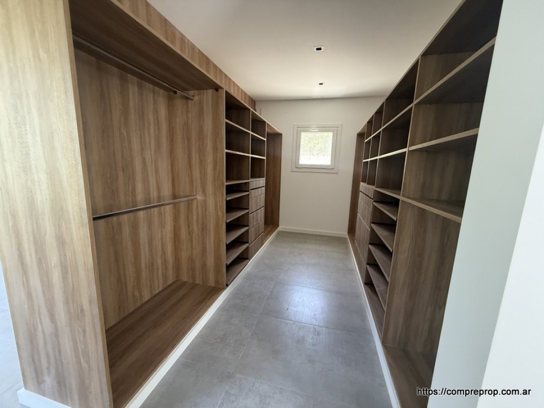 ESTANCIA Q2 MENDIOLAZA CASA A ESTRENAR 3 DORMITORIOS