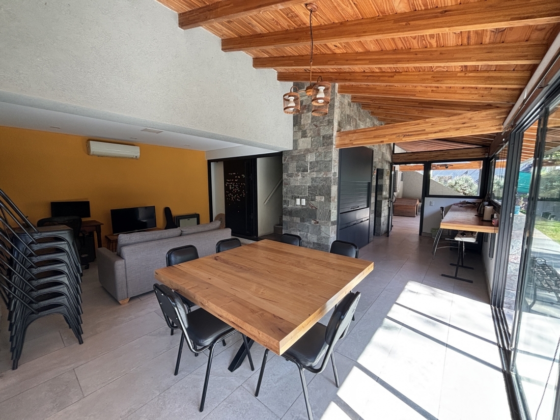 LA ARBOLEDA VILLA WARCALDE CASA EN VENTA 3 DORMITORIOS ESCRITORIO