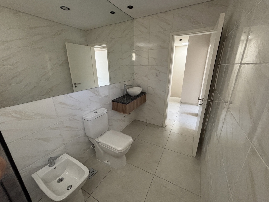 DUPLEX COMPLEJO CERRADO LA CALERA LOS PRADOS 2 DORMITORIOS