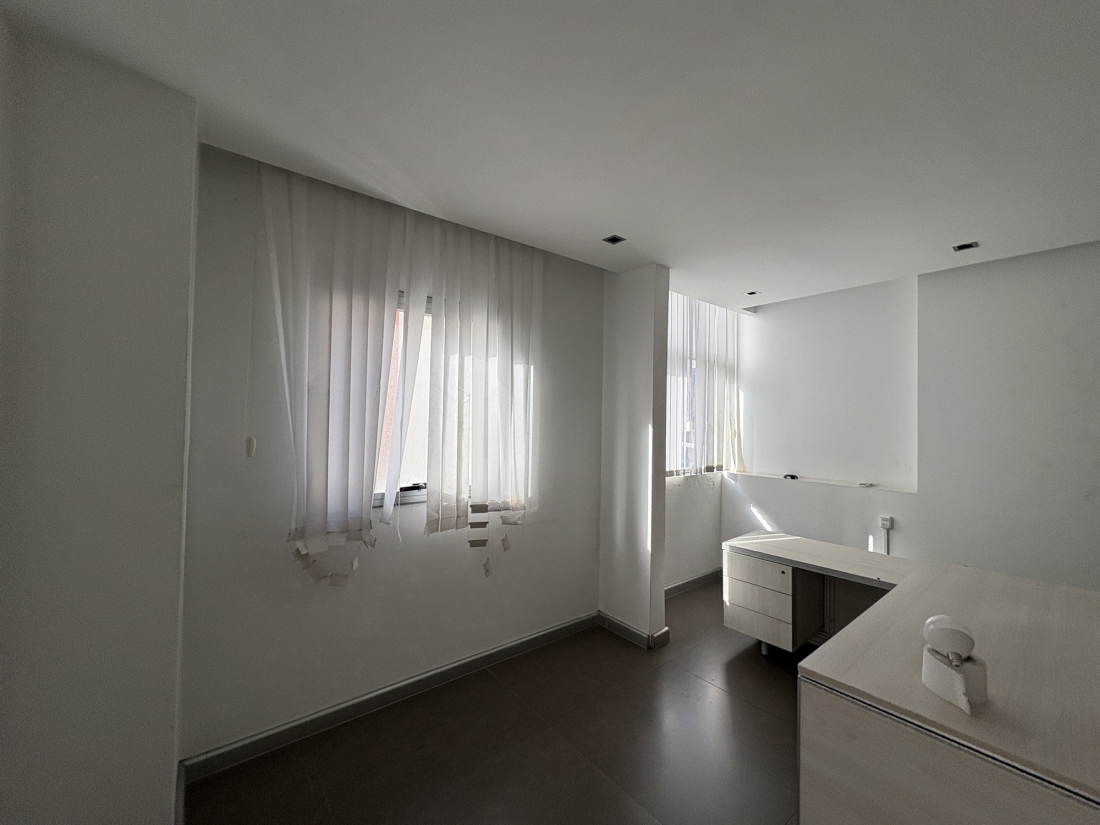 OFICINAS EN VENTA - EDIFICIO FARO DE OLMOS