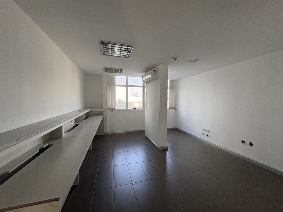 OFICINAS EN VENTA - EDIFICIO FARO DE OLMOS
