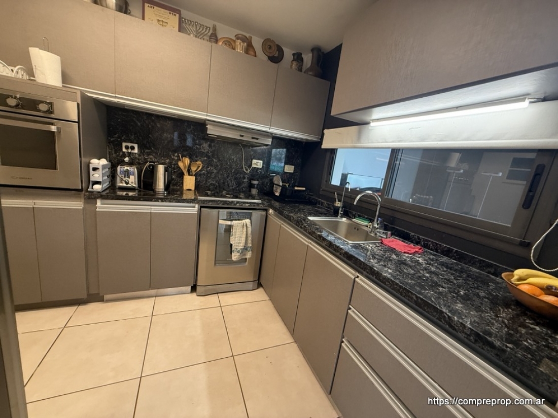 D�PLEX EN VENTA 4 DORMITORIOS VALLE ESCONDIDO ALTOS DEL BARRANCO