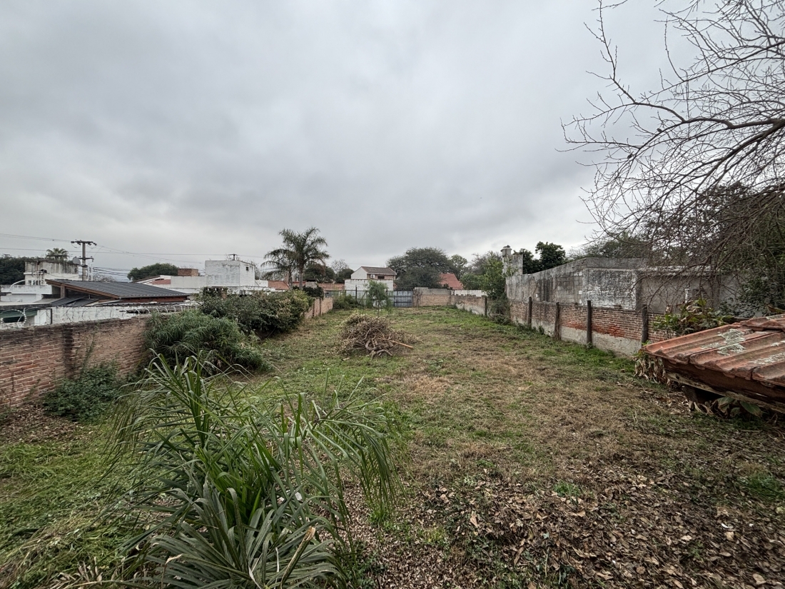 TERRENO CON CASA EN VENTA ARG�ELLO 1200m2 APTO CR�DITO