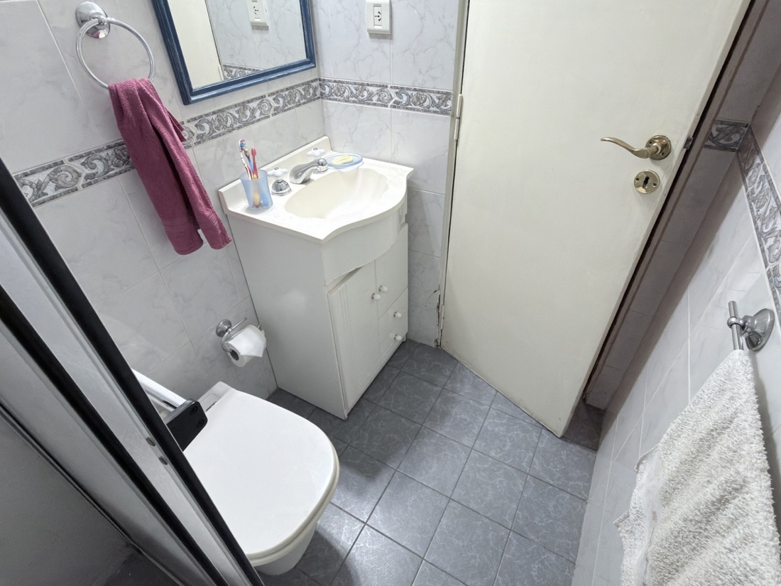 CASA EN VENTA BARRIO SAN MART�N | 3 DORMITORIOS + GRAN JARD�N