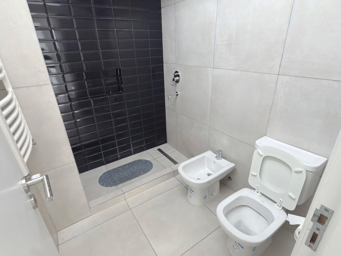 D�PLEX EN VENTA LA CALANDRIA 2 DORMITORIOS