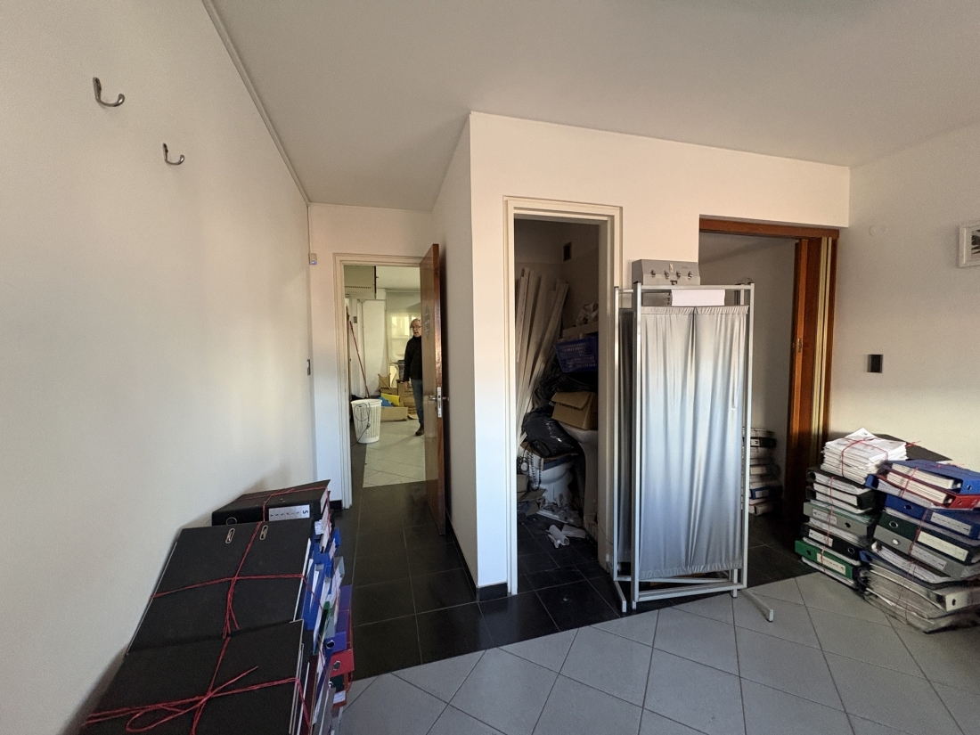 GRAN PROPIEDAD EN VENTA | CENTRO | IDEAL USO M�DICO/LABORATORIO O USO 
