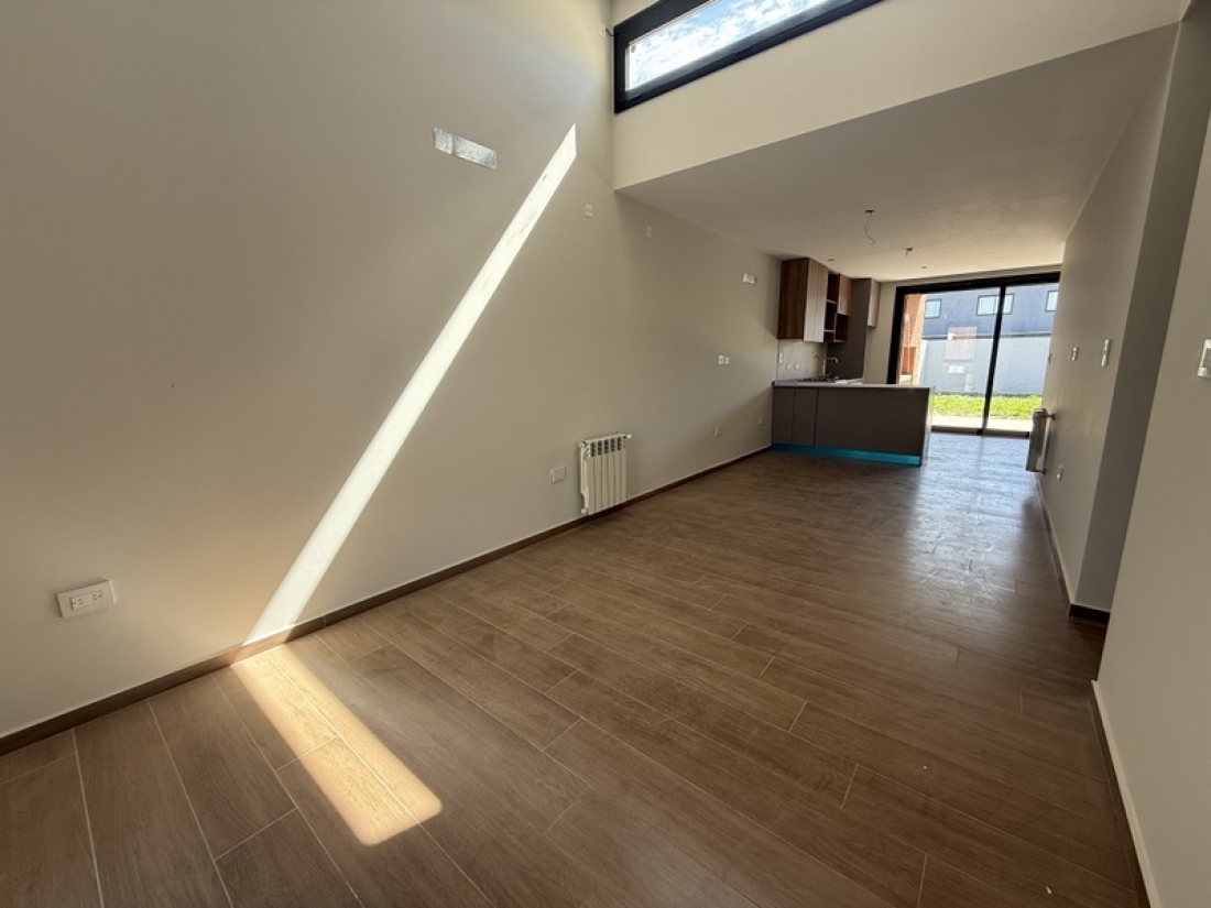 D�PLEX EN VENTA EN DOCTA | 2 DORMITORIOS EN UNA SOLA PLANTA