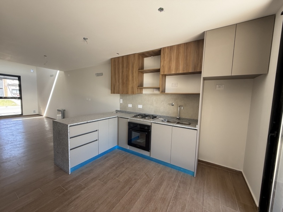 D�PLEX EN VENTA EN DOCTA | 2 DORMITORIOS EN UNA SOLA PLANTA