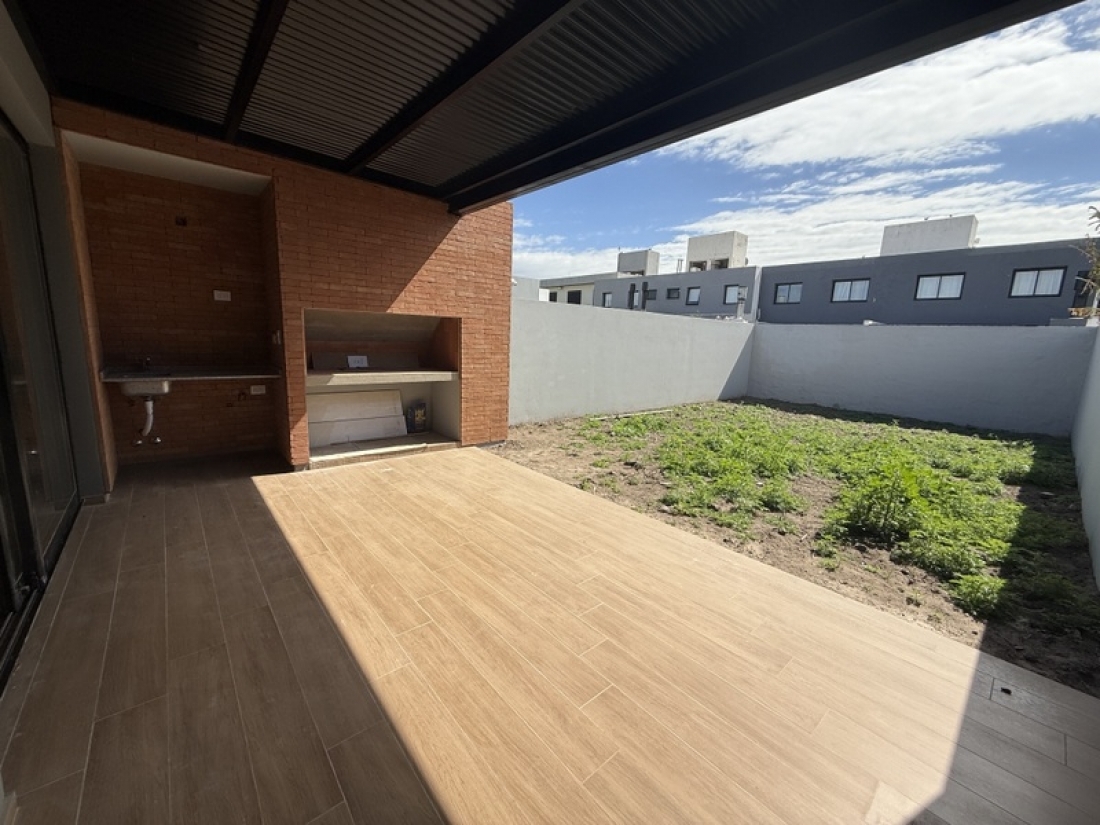 D�PLEX EN VENTA EN DOCTA | 2 DORMITORIOS EN UNA SOLA PLANTA