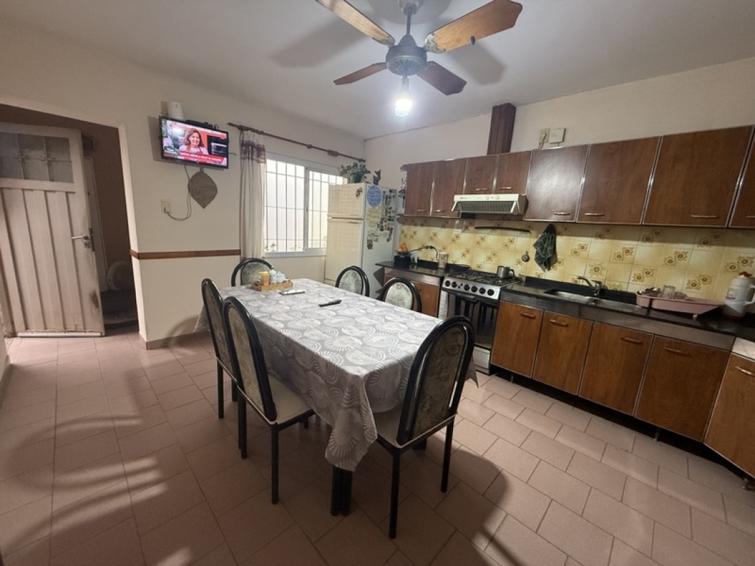 CASA EN VENTA EN VILLA CORN� | 3 DORMITORIOS EN UNA SOLA PLANTA