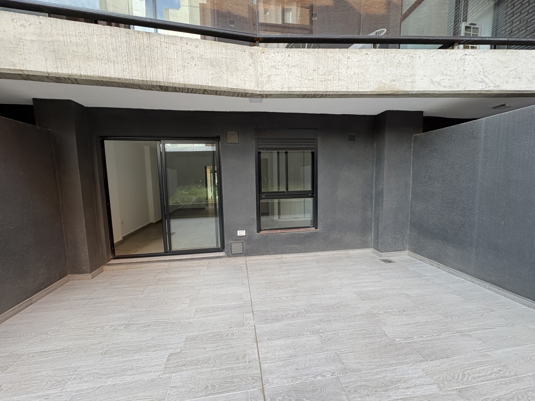 DEPARTAMENTO EN VENTA | GRAN PATIO EN NUEVA C�RDOBA | 1 DORMITORIO