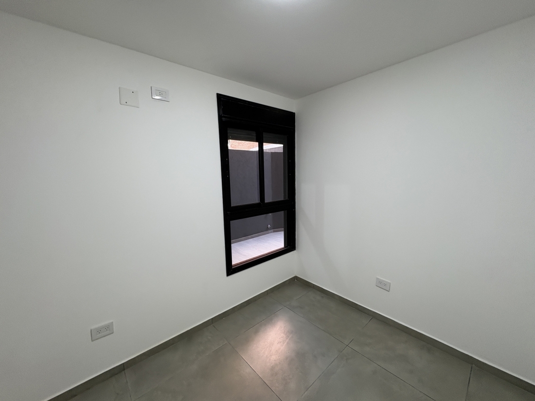 DEPARTAMENTO CON PATIO A ESTRENAR - NUEVA C�RDOBA 2 DORMITORIOS