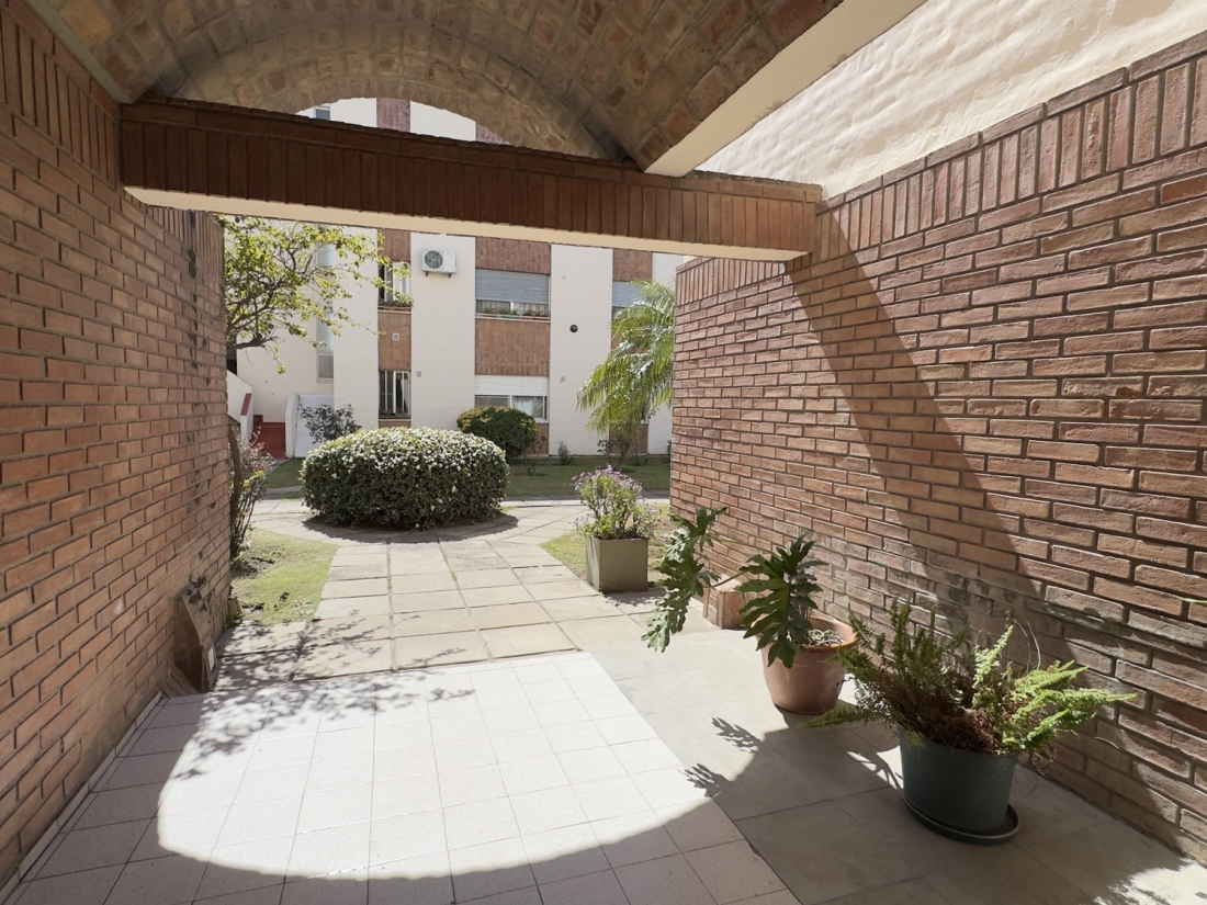 DEPARTAMENTO EN ALQUILER | 2 DORMITORIOS + COCHERA | BAJO PALERMO