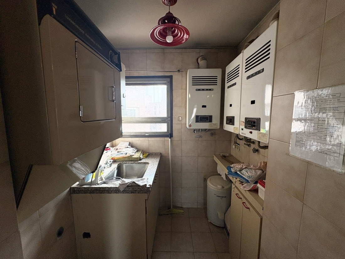 DEPARTAMENTO EN VENTA EN NUEVA C�RDOBA | PISO COMPLETO + 2 COCHERAS