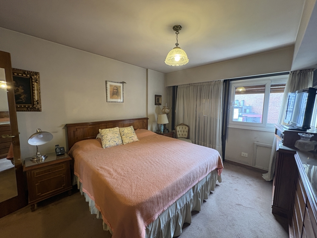 DEPARTAMENTO EN VENTA EN NUEVA C�RDOBA | PISO COMPLETO + 2 COCHERAS
