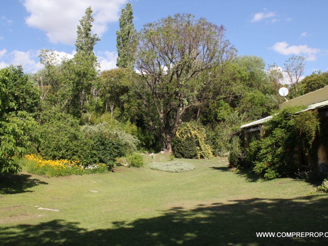 VENTA COMPLEJO TURSTICO EN LOS MOLLES- VILLA LAS ROSAS-TRASLASIERRA 