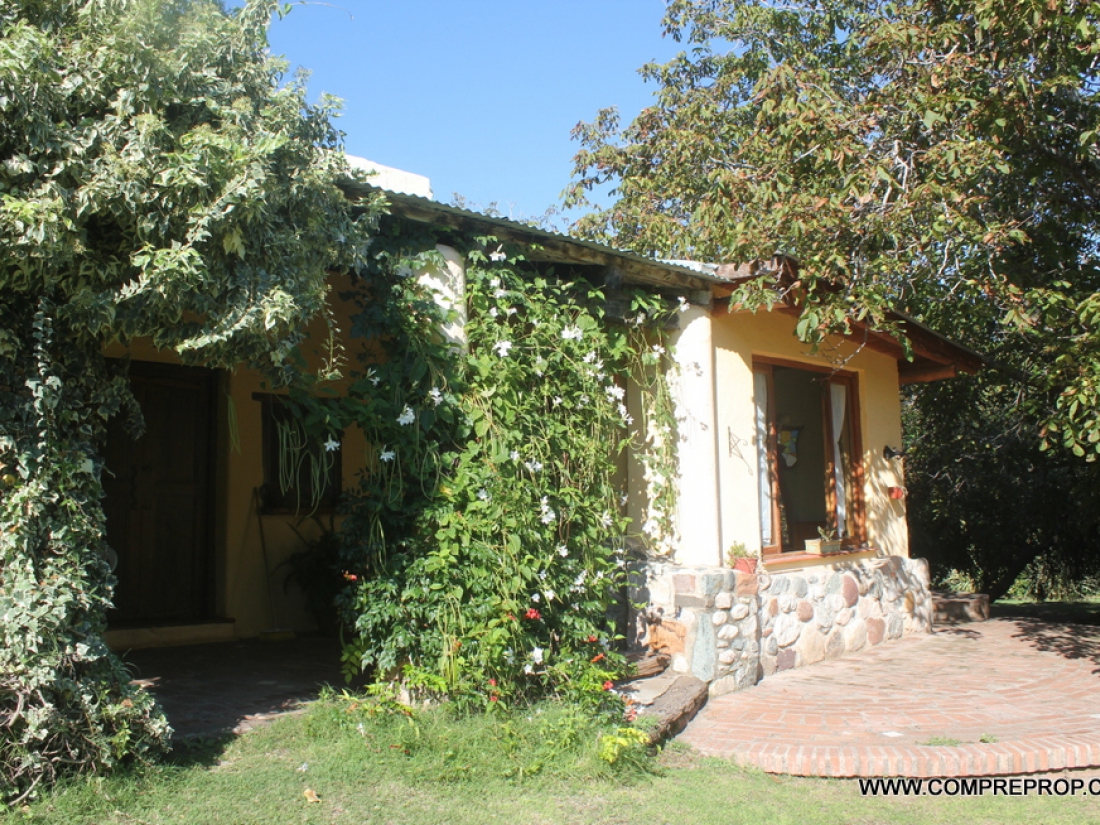 VENTA COMPLEJO TURSTICO EN LOS MOLLES- VILLA LAS ROSAS-TRASLASIERRA 