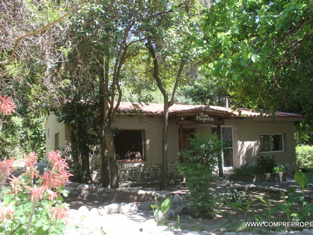 VENTA COMPLEJO TURSTICO EN LOS MOLLES- VILLA LAS ROSAS-TRASLASIERRA 